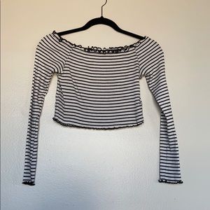 Black and white striped long sleeved crop top